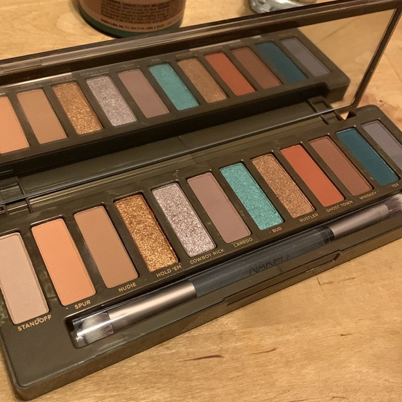 Urban Decay Naked Wild West Eyeshadow Palette - Picture 14 of 15